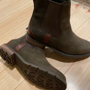 Women’s Ariat Wexford H2O (Chelsea style) Boots - New in Box